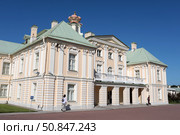 Ораниенбаум, главный дом дворца Меншикова. Редакционное фото, фотограф Дмитрий Неумоин / Фотобанк Лори