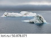 Гигантские айсберги Северного Ледовитого океана. Стоковое фото, фотограф Юрий Шурчков / Фотобанк Лори