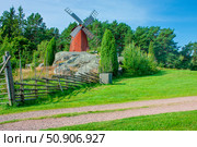 Beautiful old windmills in the vastness (2009 год). Стоковое фото, фотограф Олег Жуков / Фотобанк Лори