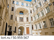 Саввинское подворье. Внутренний двор. Москва. Россия. Редакционное фото, фотограф E. O. / Фотобанк Лори