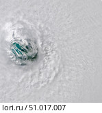 September 28, 2022- Natural-color satellite view directly above the eye of Hurricane Ian. Стоковое фото, фотограф Stocktrek Images, Inc. / ТАСС / Фотобанк Лори