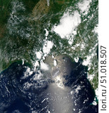 Oil spreads northeast from the leaking Deepwater Horizon well in the Gulf of Mexico. Стоковое фото, фотограф Stocktrek Images, Inc. / ТАСС / Фотобанк Лори