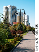 Астрахань. Набережная Приволжского Затона (2020 год). Редакционное фото, фотограф Павел Просянов / Фотобанк Лори