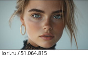 Incredible close-up of a model with striking features and natural beauty in a minimalist setting. Стоковое AI-видео, аниматор Сергей Толмачёв / Фотобанк Лори