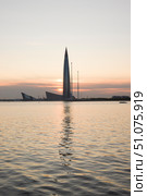 Лахта Центр на закате (2023 год). Редакционное фото, фотограф Вероника Куденцова / Фотобанк Лори