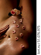 Embracing Petals, Glowing Skin - Rejuvenating Beauty at the Day Spa. Стоковое фото, фотограф Aleksandr Golubev / Фотобанк Лори