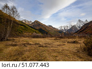 View of Caucasus mountains in autumn. Стоковое фото, фотограф Юлия Белоусова / Фотобанк Лори