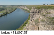 Video of beautiful summer landscape with White Rocks along bank of Siberian Belaya River near village of Kholmushino, Usolye-Sibirskoye district. Top view of natural landmark. Стоковое видео, видеограф Виктория Катьянова / Фотобанк Лори