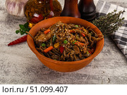 Soba with shredded pork and vegetables. Стоковое фото, фотограф Андрей Старостин / Фотобанк Лори