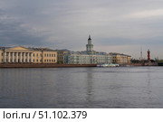 View of the Kunstkamera building on the University embankment of the Neva River in St. Petersburg, Russia. Here is the Museum of Anthropology and Ethnography of Peter the Great. Стоковое фото, фотограф Ula Ulachka / Фотобанк Лори
