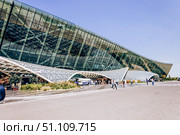 Baku, Azerbaijan, 29 August 2016, Exterior Heydar Aliyev International Airport. Редакционное фото, фотограф Spirit River / Фотобанк Лори