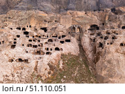 Rock-hewn caves of ancient monastic complex of Vardzia. Стоковое фото, фотограф Яков Филимонов / Фотобанк Лори