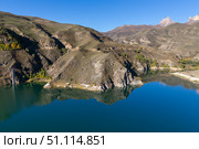 Panoramic view of Lake Gizhgit. Стоковое фото, фотограф Юлия Белоусова / Фотобанк Лори