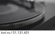 Vinyl Record Spinning On Vintage Turntable. Needle Scratching Grooves Analog Sound. Стоковое видео, видеограф Степанов Григорий / Фотобанк Лори