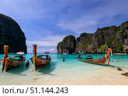 Maya Bay on the island of Phi Phi. (2017 год). Редакционное фото, фотограф Емельянов Евгений Викторович / Фотобанк Лори