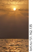 Serene Sunset Beach Ocean Waves Golden Sand Tropical Paradise Wide golden beach under misty morning haze, shimmering sand reflecting soft diffused light, peaceful ambient waves whispering. Стоковое видео, видеограф Zita Khasanova / Фотобанк Лори