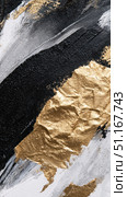 Gold, black, white acrylic paint forming textured modern art background with expressive brush strokes and blending color gradients. Стоковое AI-изображение, AI-художник Юрий Поздников / Фотобанк Лори