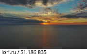 Sea surface and beautiful sunset. Стоковое видео, видеограф Михаил Коханчиков / Фотобанк Лори