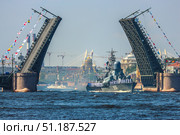 Saint-Petersburg, Russia - July 29th, 2018. Naval parade in honor of the Navy Day. Редакционное фото, фотограф Denis Vostrikov / Фотобанк Лори