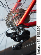 Details of a sports bike in close-up. A road bike for cycling or triathlon. Стоковое фото, фотограф Наталия Кирсанова / Фотобанк Лори