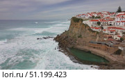 Beautiful coastal town Azenhas do Mar in Portugal (2020 год). Стоковое видео, видеограф Михаил Коханчиков / Фотобанк Лори
