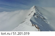 Snow Alp mountain range landscape. Стоковое видео, видеограф Михаил Коханчиков / Фотобанк Лори