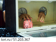 A game of guessing an object blindly. Human hands and a toy pig. Стоковое фото, фотограф Наталия Кирсанова / Фотобанк Лори