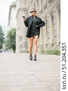 Business woman, full body portrait of a blonde girl. Стоковое фото, фотограф Андрей Аркуша / Фотобанк Лори