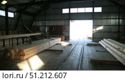 shop for woodworking lumber. Стоковое видео, видеограф Алексей Сергеев / Фотобанк Лори