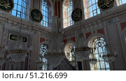 Ortakoy Mosque or the Grand Imperial Mosque of Sultan Abdulmecid, Istanbul. Редакционное видео, видеограф Zita Khasanova / Фотобанк Лори