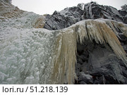 Frozen waterfall, Lapland. Ofer Zidon / Stocktrek Images/TASS. Стоковое фото, агентство ТАСС / Фотобанк Лори