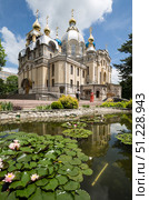 View of the Church of the Holy Great Martyr and Healer Panteleimon (2023 год). Редакционное фото, фотограф Юлия Белоусова / Фотобанк Лори