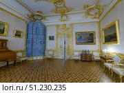 The Small White Dining Room of the Catherine Imperial Palace. Редакционное фото, фотограф Михаил Аккуратoв / Фотобанк Лори