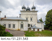18th century Temple of Epiphany in summer, parish Church of Kineshma Diocese of Russian Orthodox Church, Yuryevets, Ivanovo region, Russia. Стоковое фото, фотограф Алексей Антипов / Фотобанк Лори