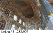 Saint-Petersburg, Russia - May 18th, 2022. Interiors of the State Hermitage Museum. Редакционное видео, видеограф Denis Vostrikov / Фотобанк Лори