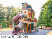 Children's playground outside. Стоковое фото, фотограф Дмитрий Брусков / Фотобанк Лори