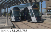 Arrival of Luxtram T1 Tram at a Luxexpo Stop in Luxembourg (2023 год). Редакционное видео, видеограф Sergakoff / Фотобанк Лори