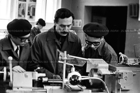 03.10.1984. СССР. Москва. Учебно-производственный комбинат (УПК) Советского района города Москвы. Редакционное фото, фотограф Александр С. Курбатов / Фотобанк Лори