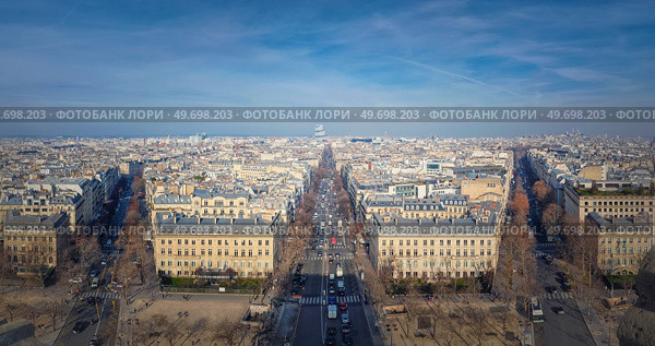 Aerial cityscape panorama with view to Avenue de Wagram and the new tribunal of Paris in Porte de Clichy, judicial court France. Beautiful parisian architecture, historic city buildings. Стоковое фото, агентство Ingram Publishing / Фотобанк Лори