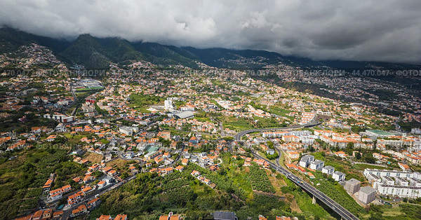 Aerial drone view of Funchal town, Madeira, Portugal. Стоковое фото, фотограф Дмитрий Рухленко / Фотобанк Лори