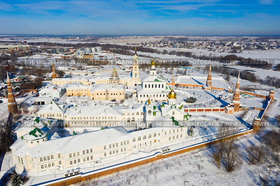 Aerial view of Epiphany Staro-Golutvin Monastery in Kolomna. Стоковое фото, фотограф Яков Филимонов / Фотобанк Лори