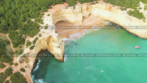Aerial View Sandy Beach Line And Cliff Coastline With Grotte. Стоковое видео, видеограф Кирилл Трифонов / Фотобанк Лори