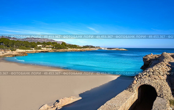 Ametlla de mar Cala Sant Jordi beach in Costa dorada of Tarragona Catalonia L’ametlla. Стоковое фото, агентство Ingram Publishing / Фотобанк Лори