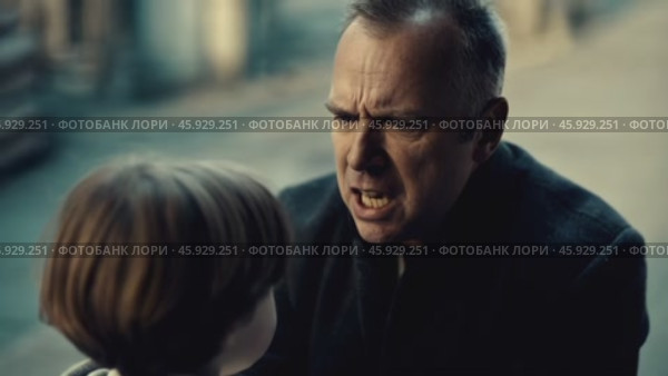 Angry priest yelling at a child. Стоковое видео, видеограф Данил Руденко / Фотобанк Лори
