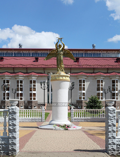 Архитектурно-парковый комплекс "Добрый Ангел Мира" (2013 год). Редакционное фото, фотограф Denis Kh. / Фотобанк Лори