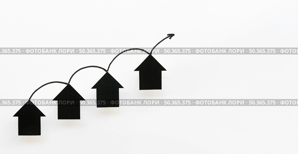 arrow bouncing up off arrows. Стоковое фото, агентство Ingram Publishing / Фотобанк Лори
