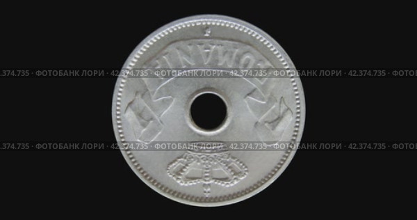 Аверс монеты Румынии 5 бани 1906 года на черном фоне. Бесшовная анимация. Obverse of Romania coin 5 bani 1906, isolated in black background. Seamless animation in 4k resolution video. Стоковая анимация, аниматор Александр Кузнецов / Фотобанк Лори