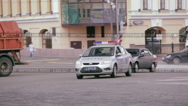 Автомобиль патрульной службы (2013 год). Редакционное видео, видеограф Данил Руденко / Фотобанк Лори