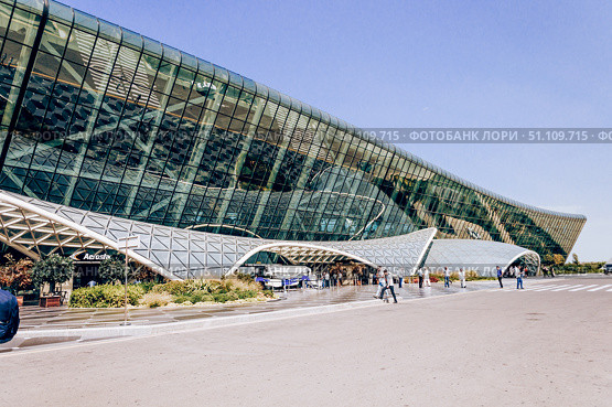 Baku, Azerbaijan, 29 August 2016, Exterior Heydar Aliyev International Airport. Редакционное фото, фотограф Spirit River / Фотобанк Лори