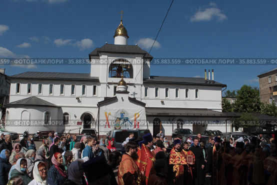 Балашиха, крестный ход в Дни Славянской письменности и культуры (2021 год). Редакционное фото, фотограф Дмитрий Неумоин / Фотобанк Лори